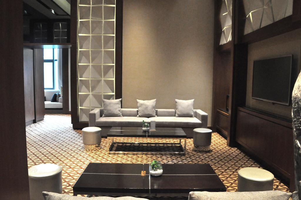 M Hotel Chengdu Zewnętrze zdjęcie