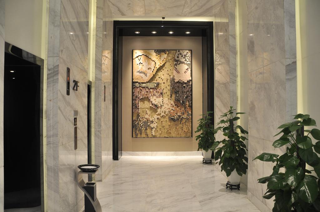M Hotel Chengdu Zewnętrze zdjęcie